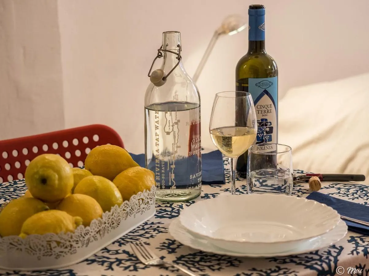 Apartment Rundanina Village Life Studio Vernazza