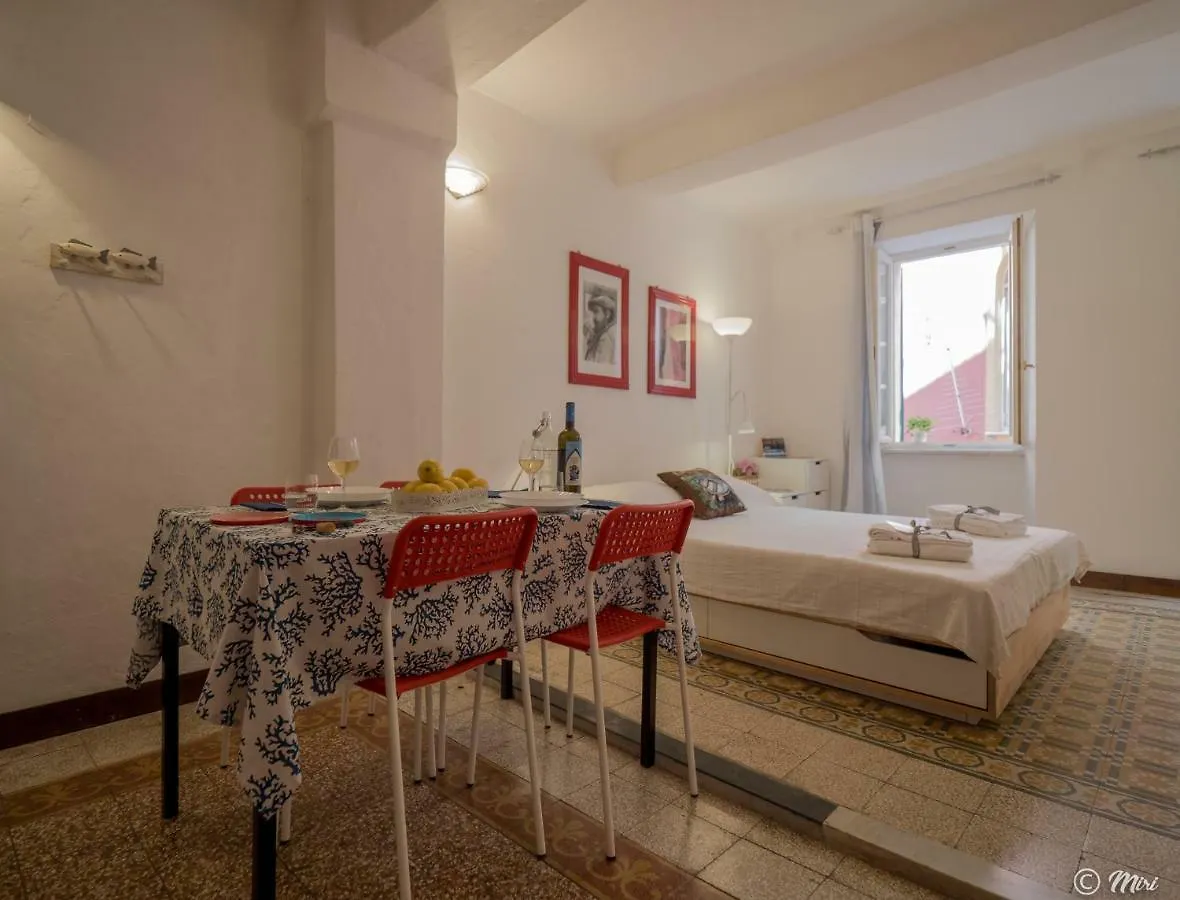 Rundanina Village Life Studio Vernazza